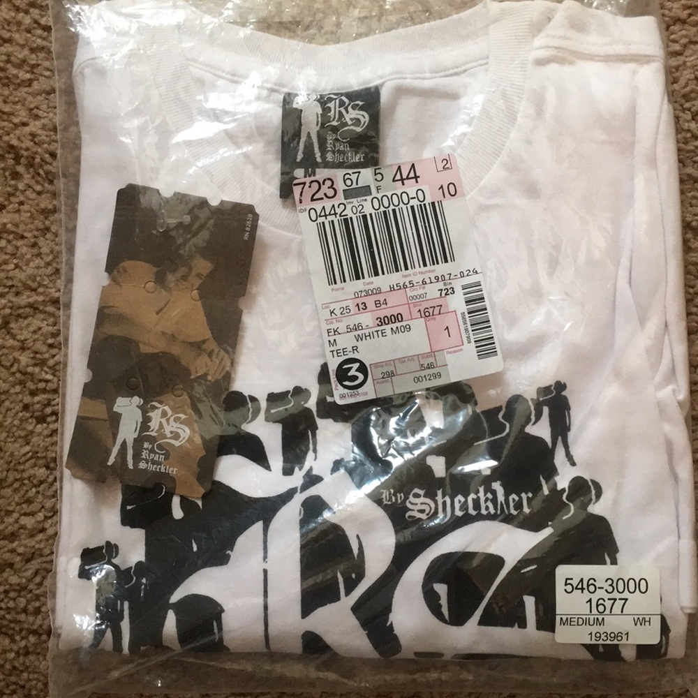 NWT Men’s Medium Ryan Sheckler RS T-shirt